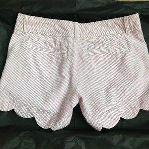 Pink Lilly Pulitzer Scalloped Seersucker Shorts!